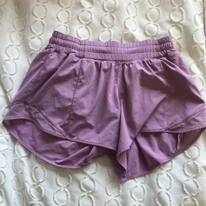 Lulu Hotty Hot Lined Shorts 4’